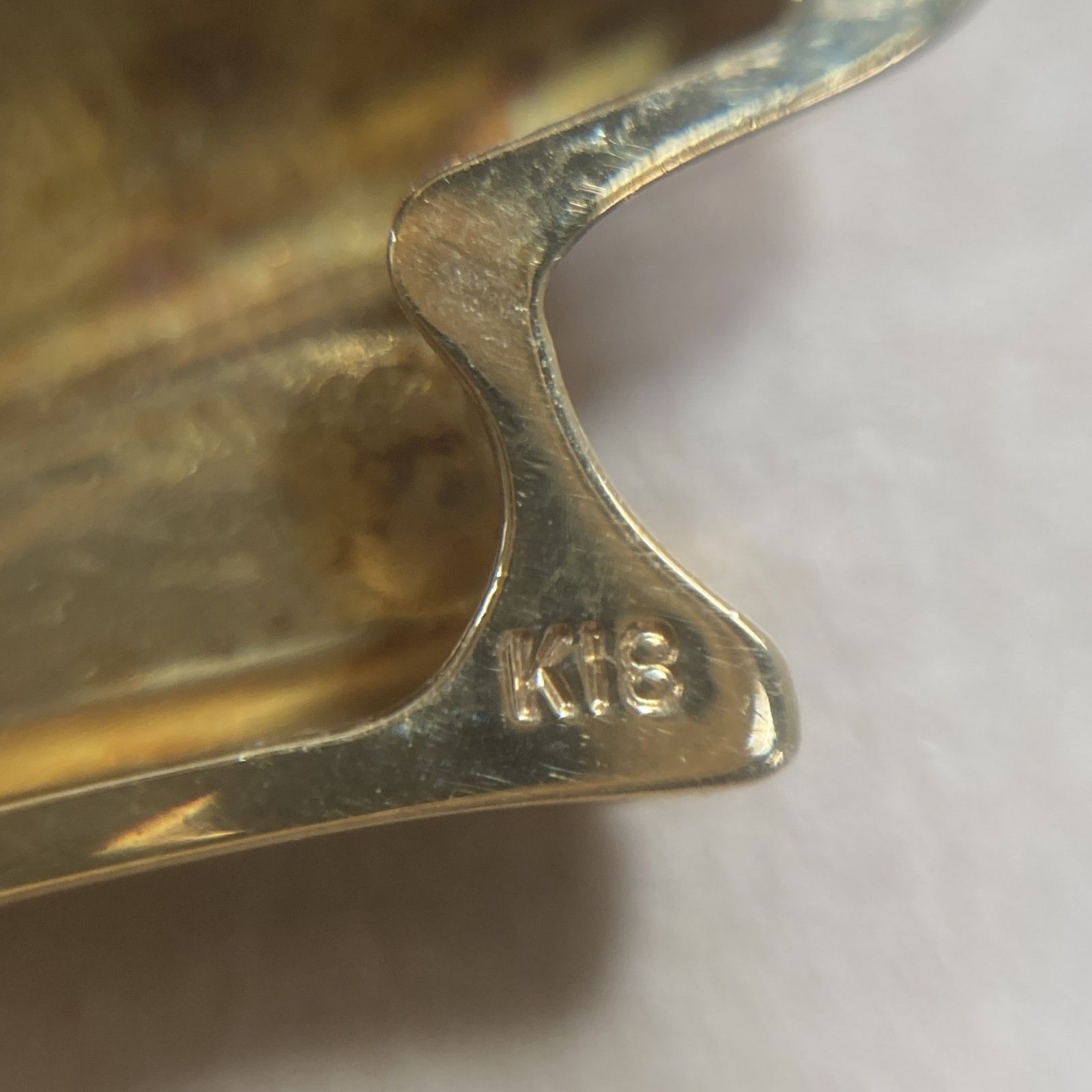 ☆ K18刻印 18金 ゴールド 金 アクセサリー ブローチ リボン