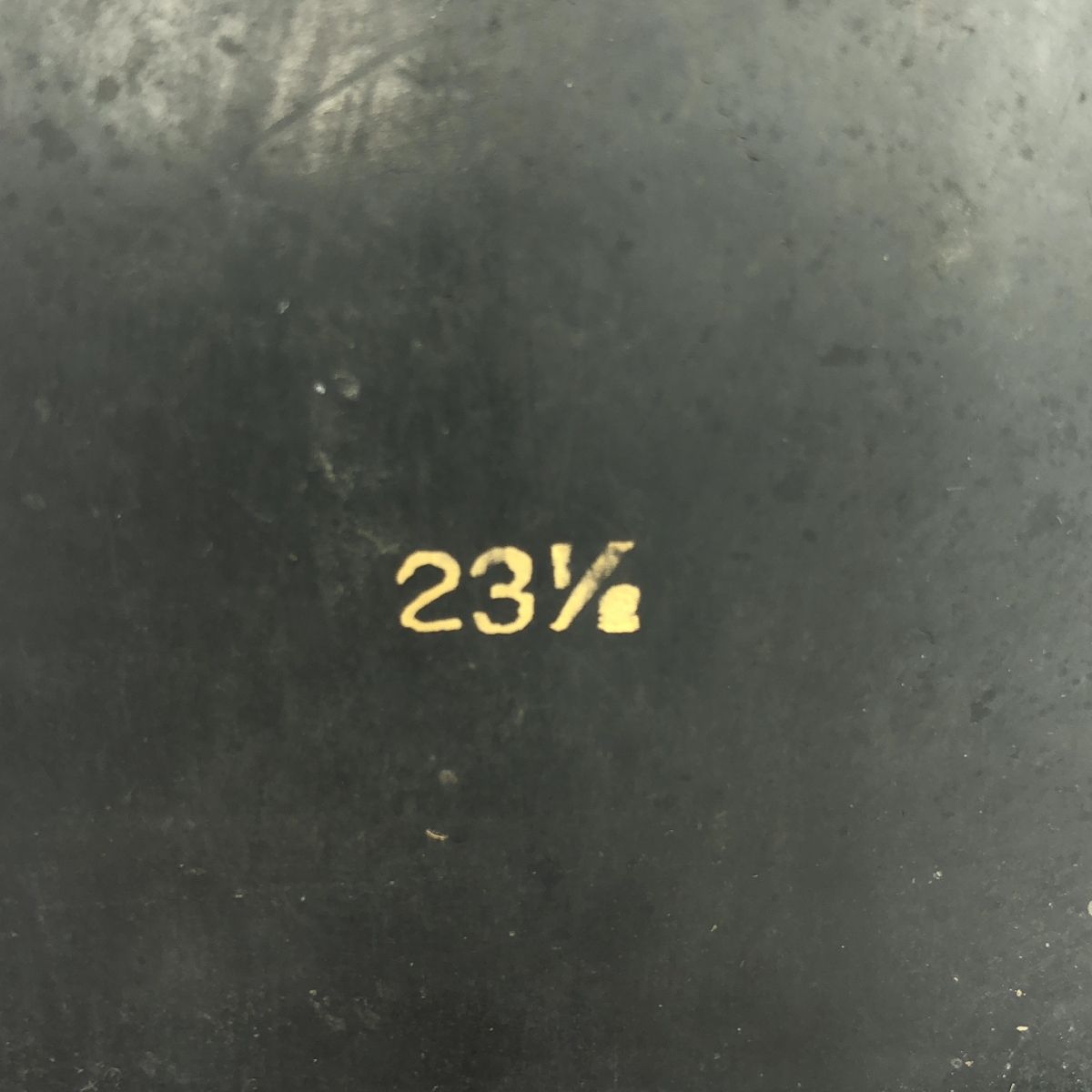 23