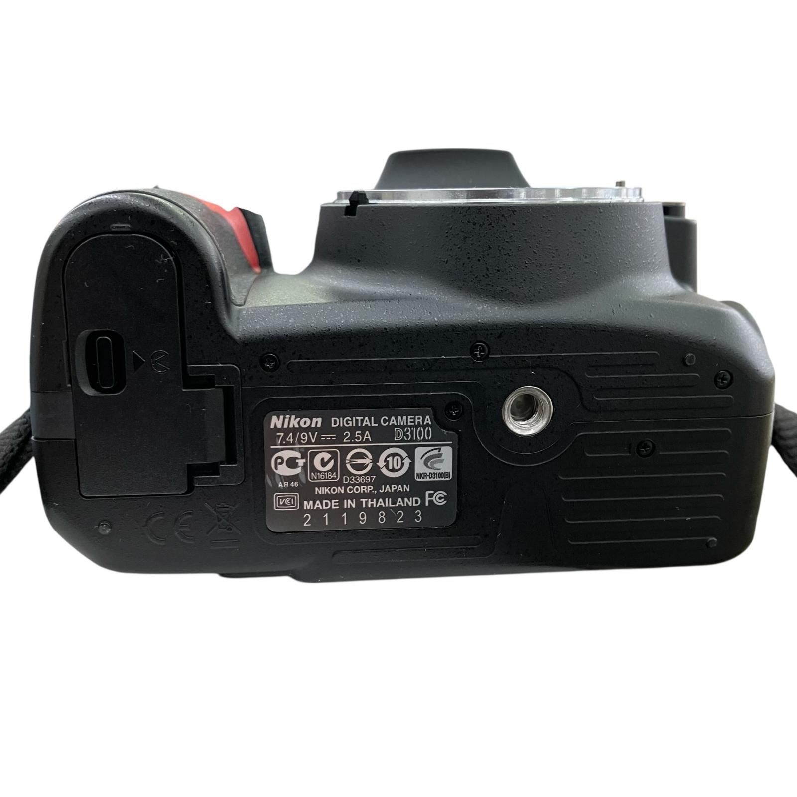 デジタル一眼レフ D