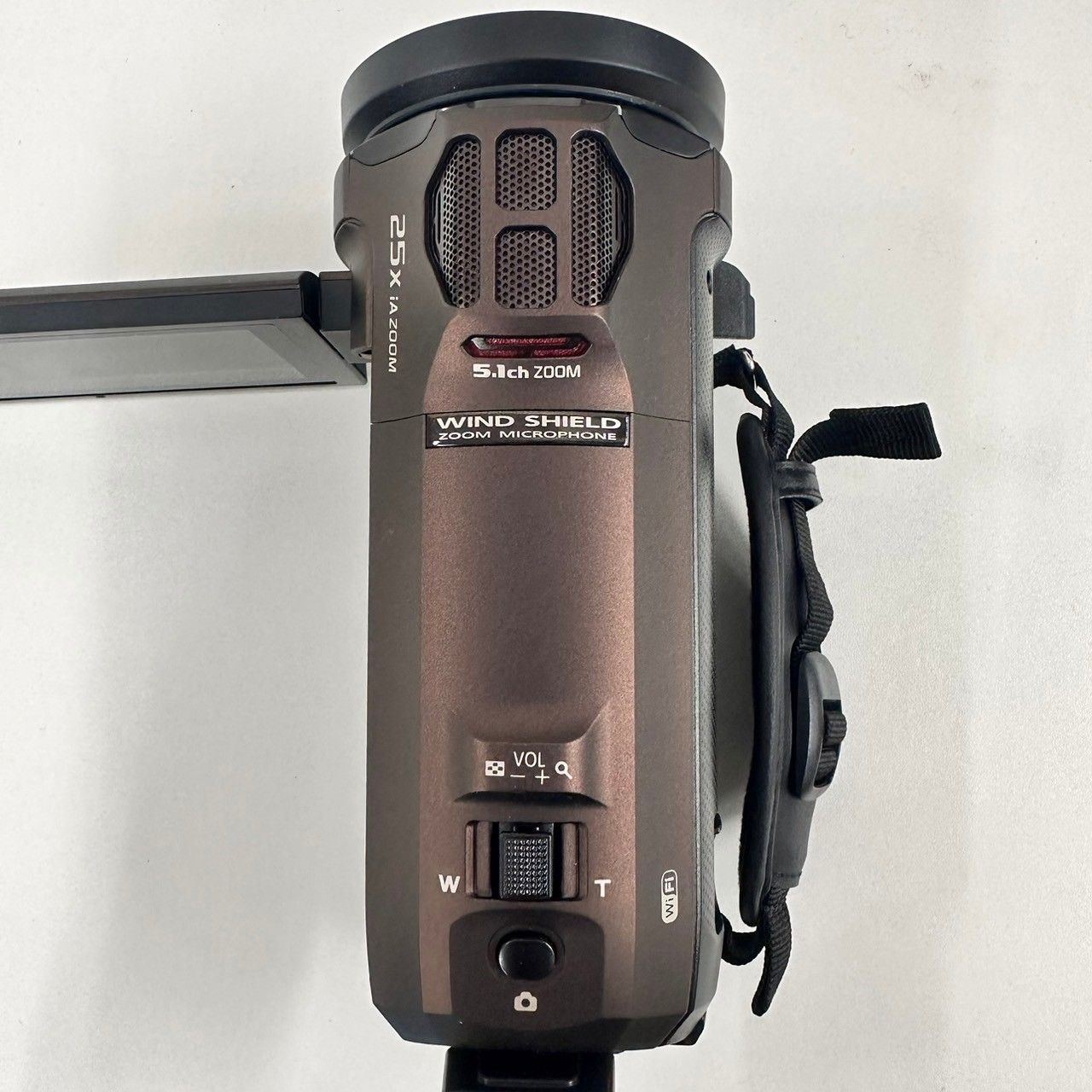 Blackmagic 2.5K シネマカメラ MFT + 25mm レンズ付き Blackmagic 2.5K シネマカメラ MFT +25mm F1.8レンズ 【公式通販】