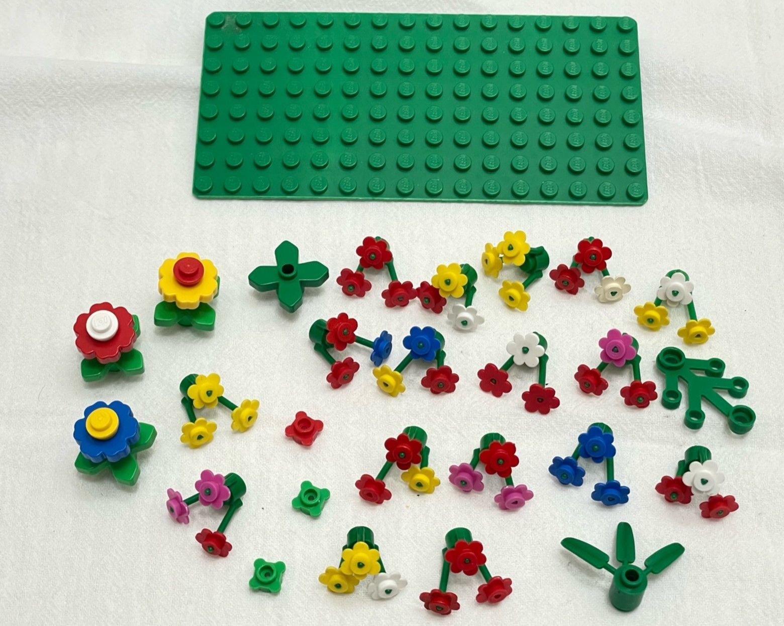 LEGO レゴ 植物系 中古 パーツ グリーン ベースプレート8×16 フラワー