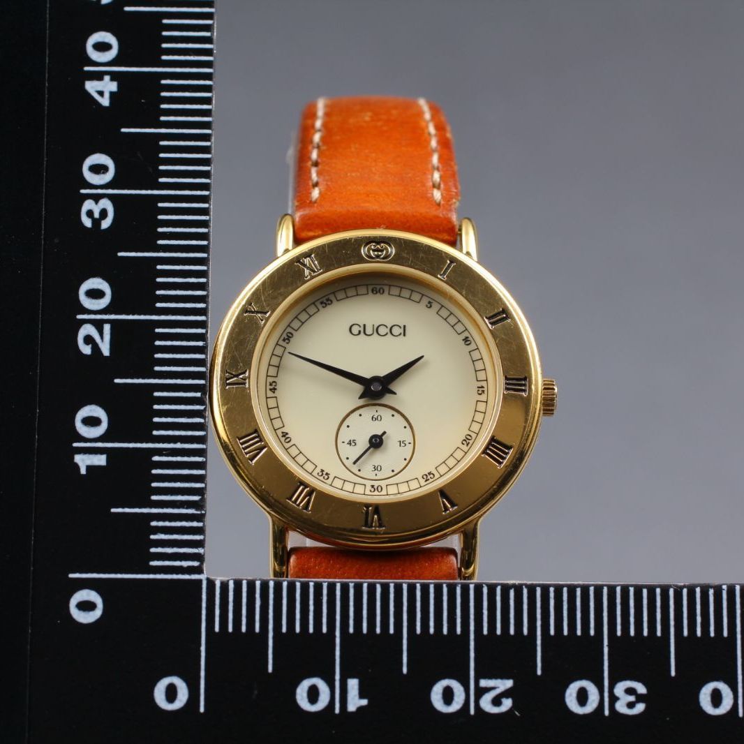 ⭐【超美品】グッチヴィンテージ3002.Lゴールド腕時計(新品電池稼働品) 145【美品】 Vintage Gucci 3000.2.L GOLD グッチ クォーツ