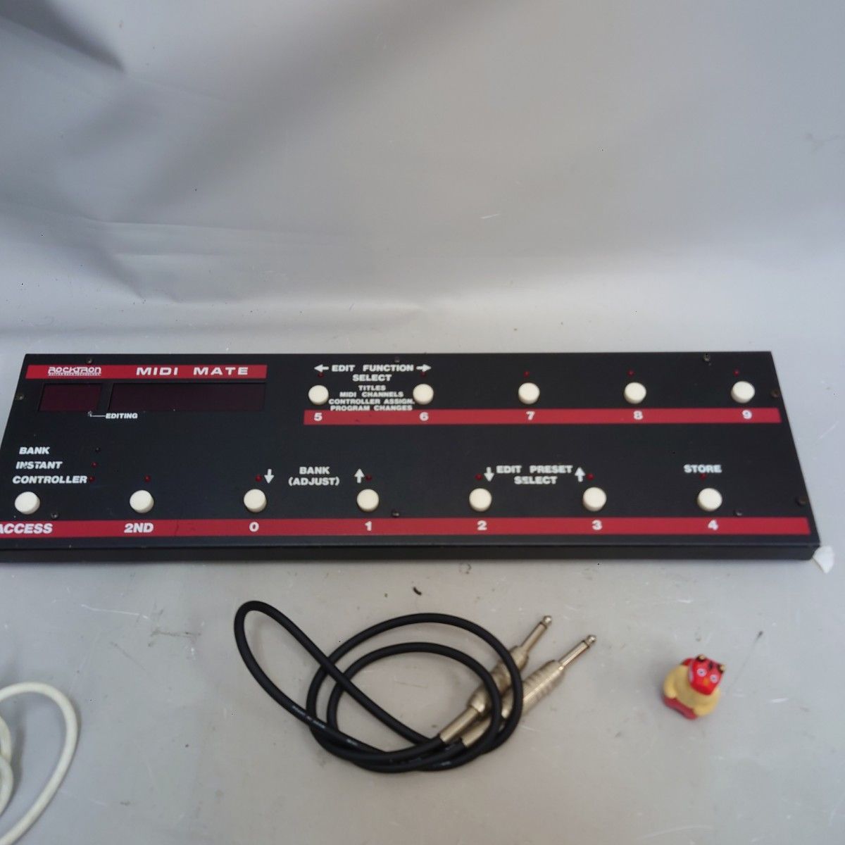 動作品】Rocktron MIDI Mate フットコントローラー MIDIペダル