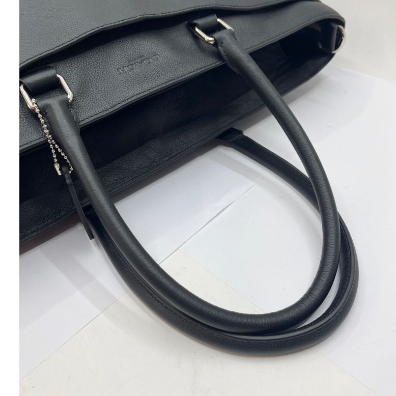 ◇◇COACH コーチ スムース レザー トートバッグ F68944 ブラック