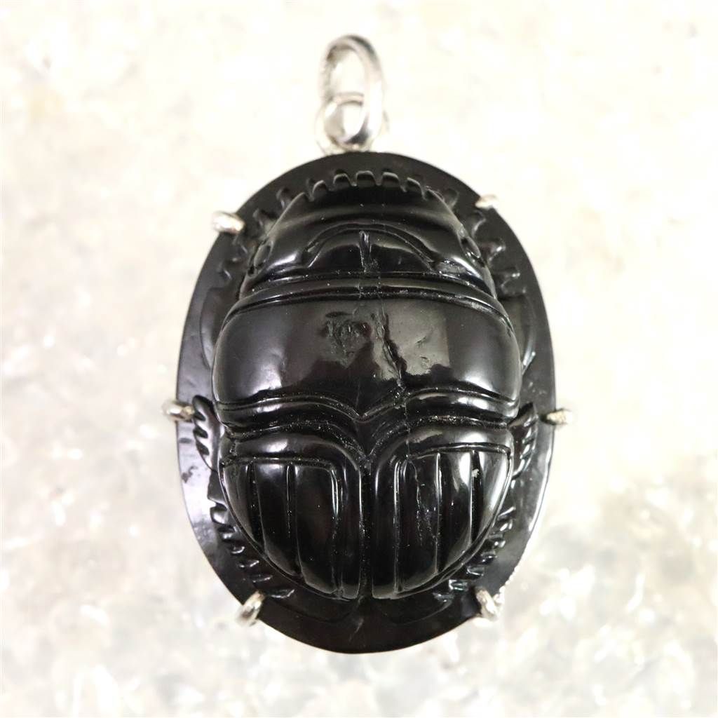 神居古潭のスカラベ 北海道 神居古潭のスカラベ（穴無し）大 産地 北海道