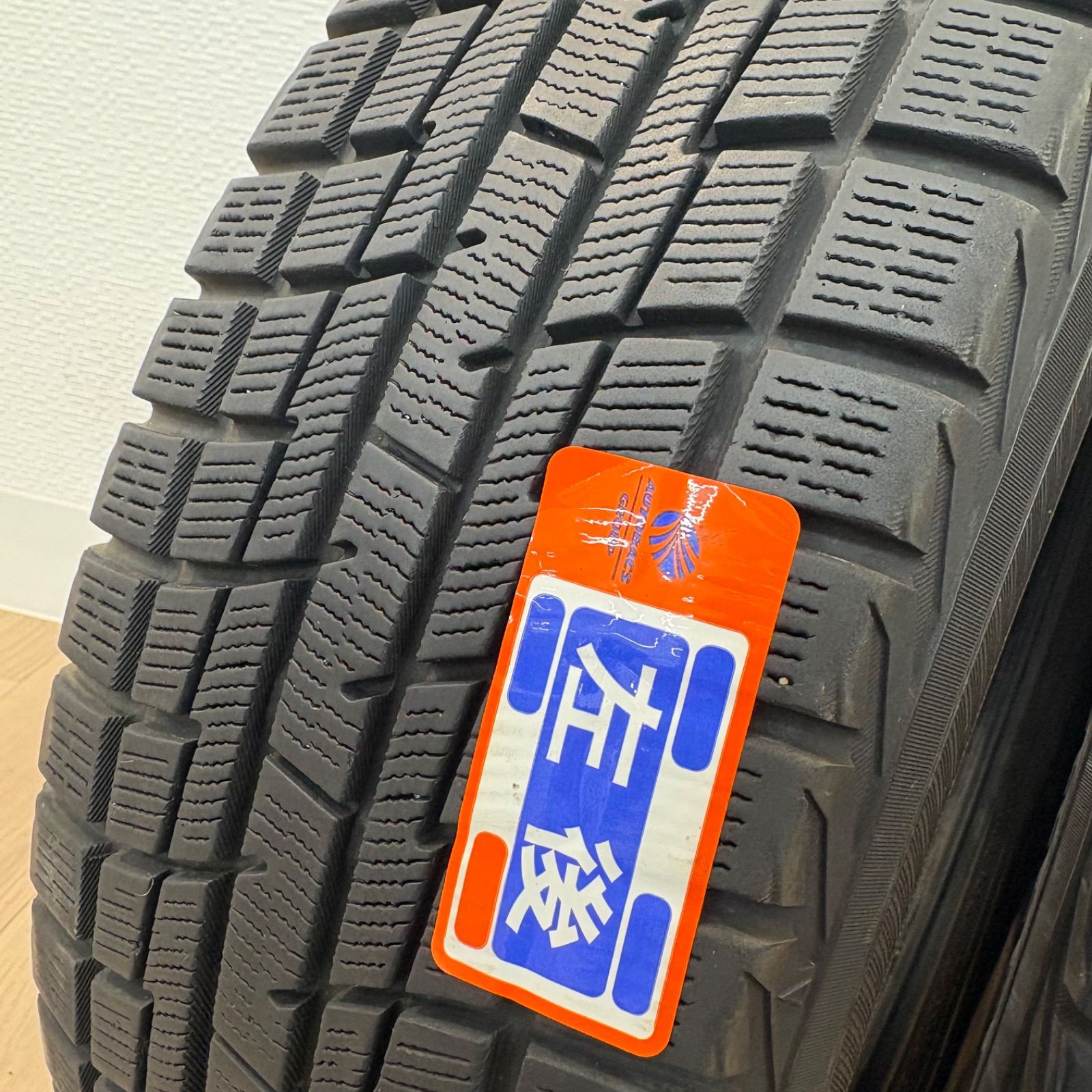 ほぼ未使用品】YOKOHAMA ice GUARD iG30 175/65R14 82Q