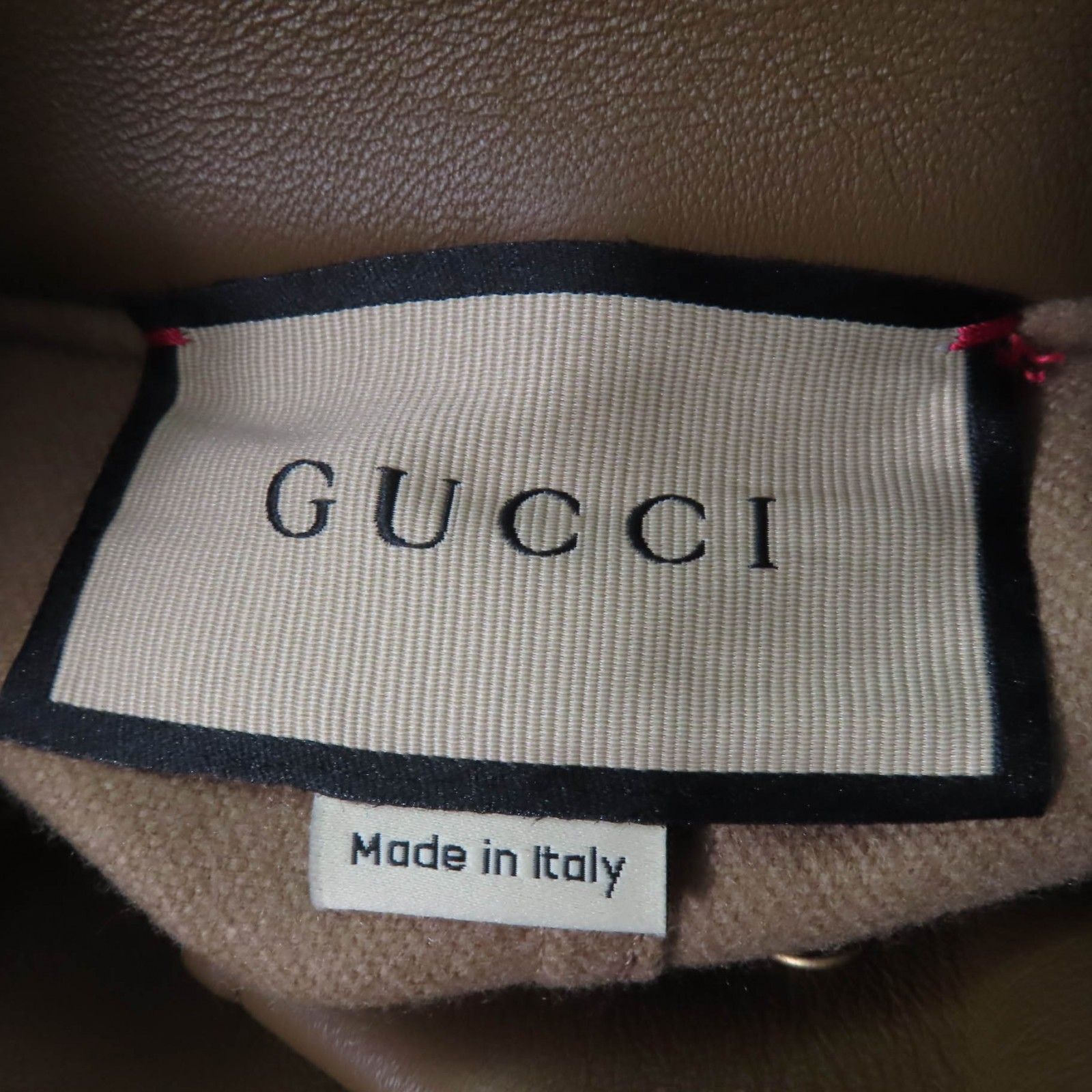 極美品☆GUCCI グッチ 730905 ウール100％ レザー使い ロゴボタン付