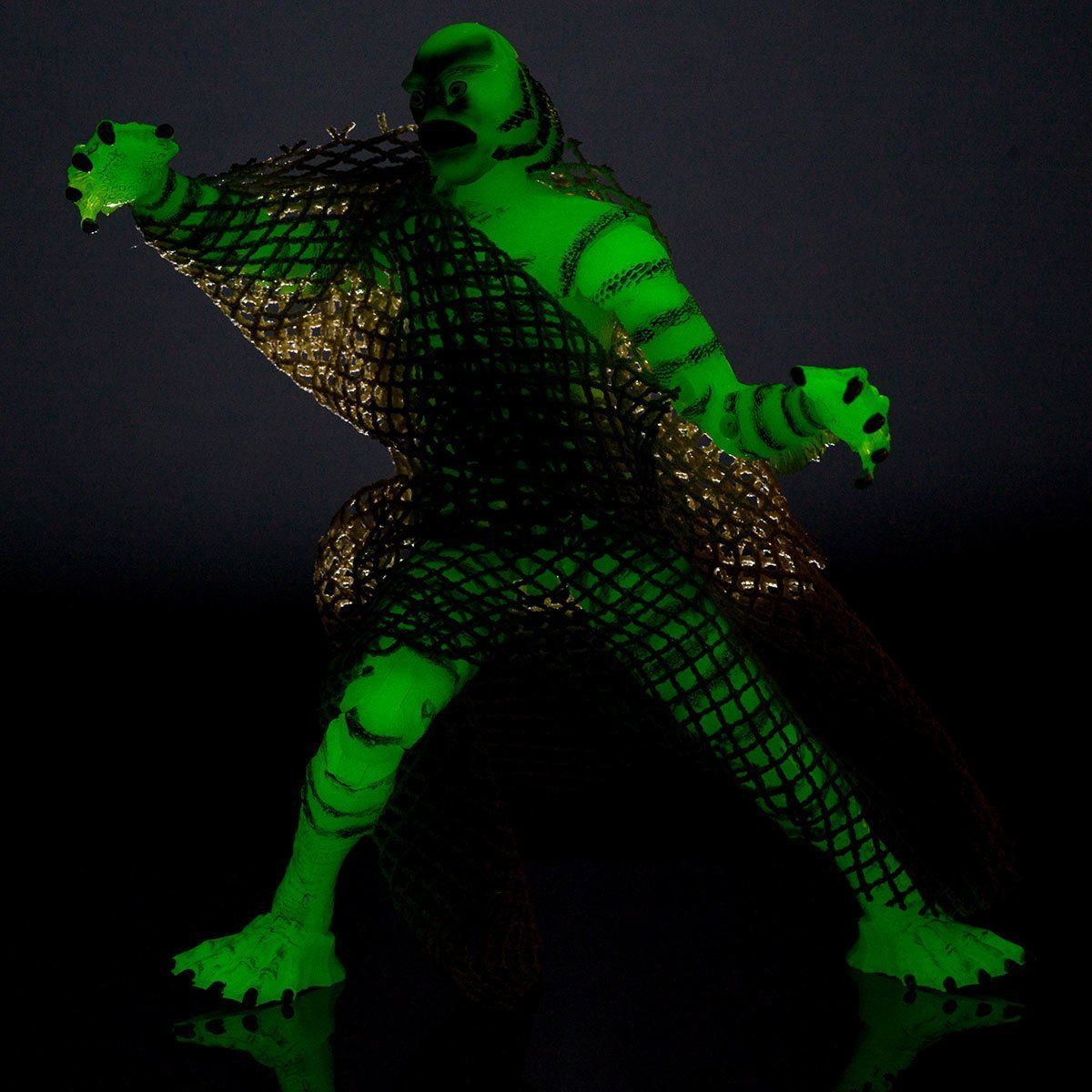 大アマゾンの半魚人 ギルマン 6inch フィギュア 蓄光 Glow-in