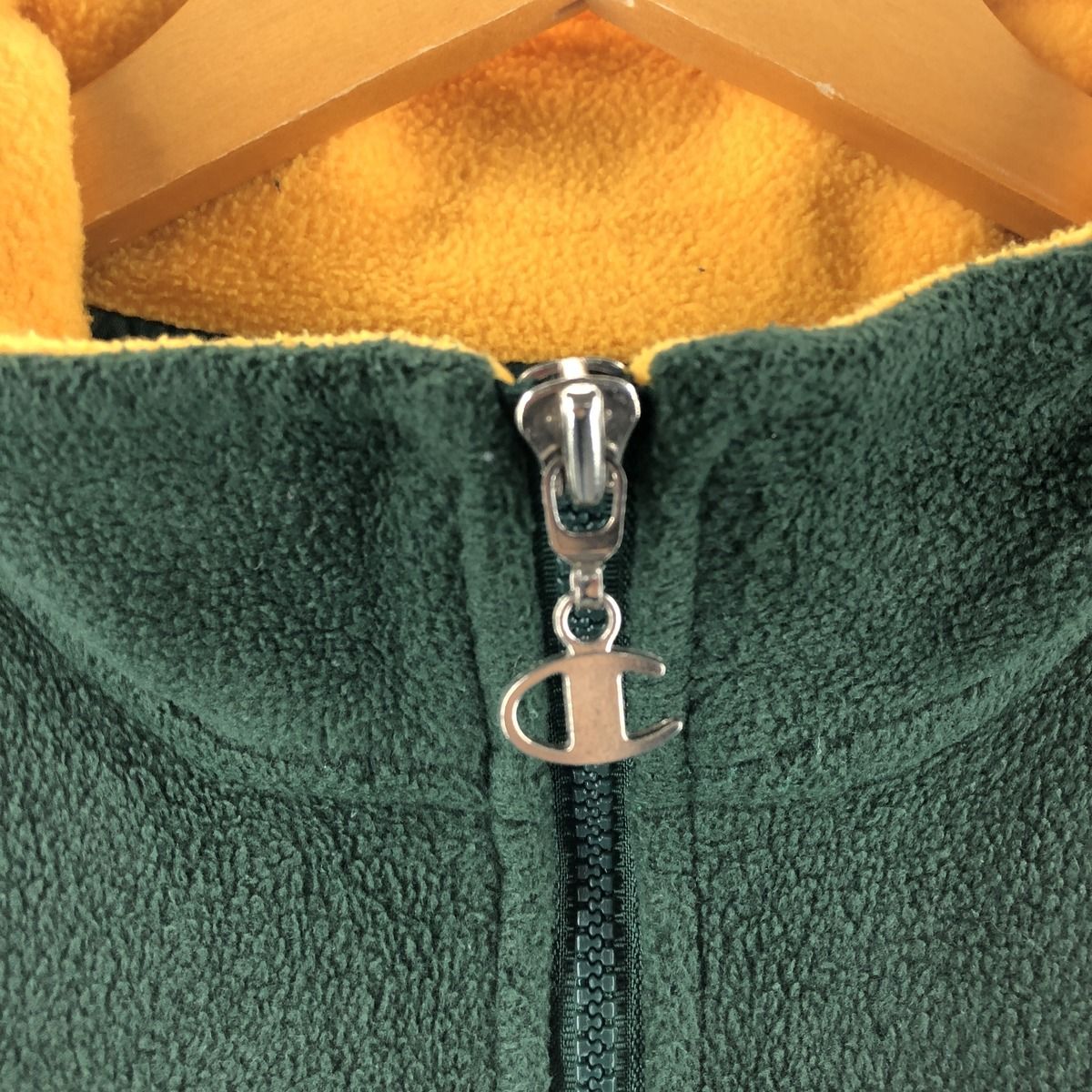 チャンピオン　90s　グリーンベイパッカーズ　フリース　ハーフジップ　デカロゴ 古着 チャンピオン Champion NFL GREEN BAY PACKERS グリーン