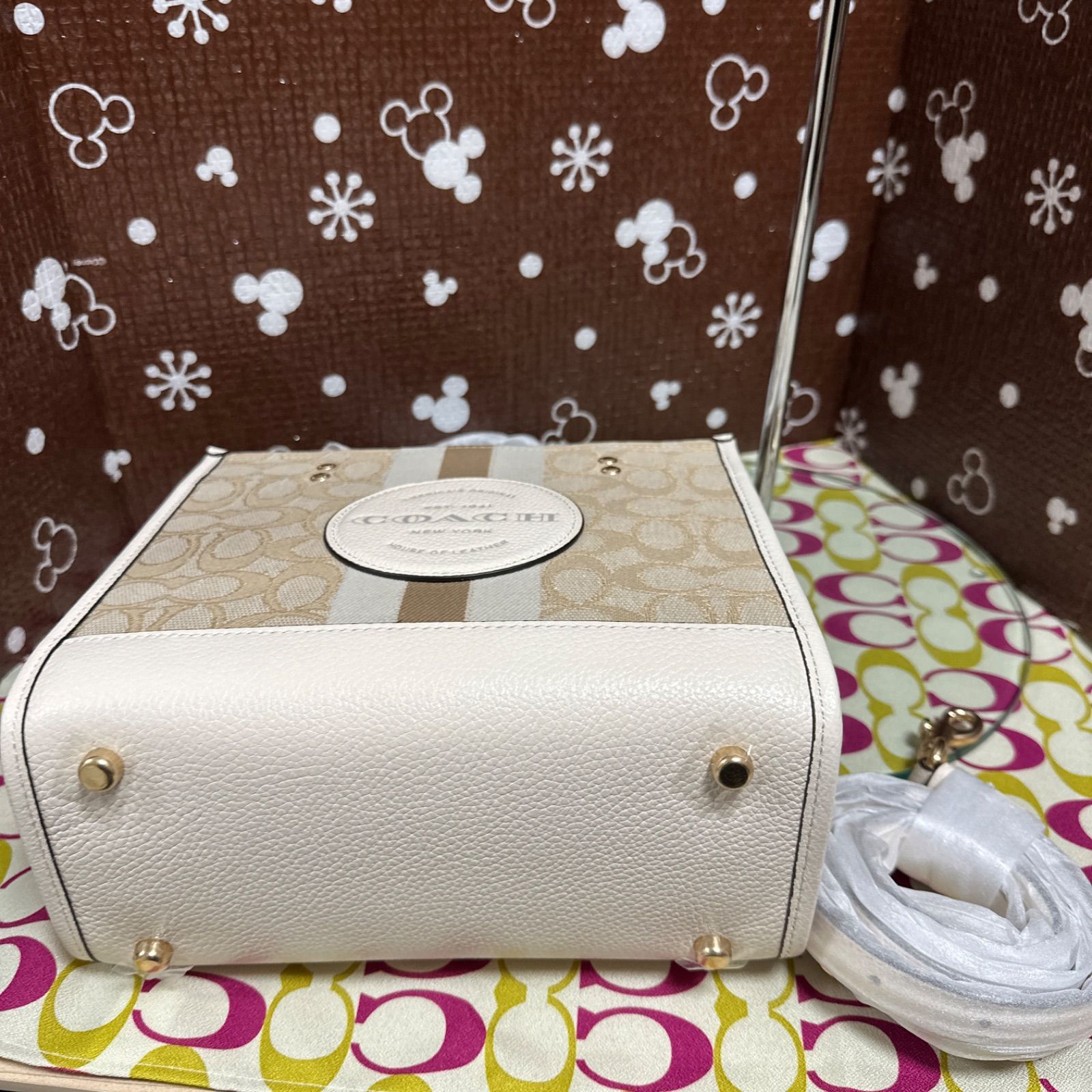 新品☆COACH デンプシー トート22シグネチャージャカードC8417 - メルカリ