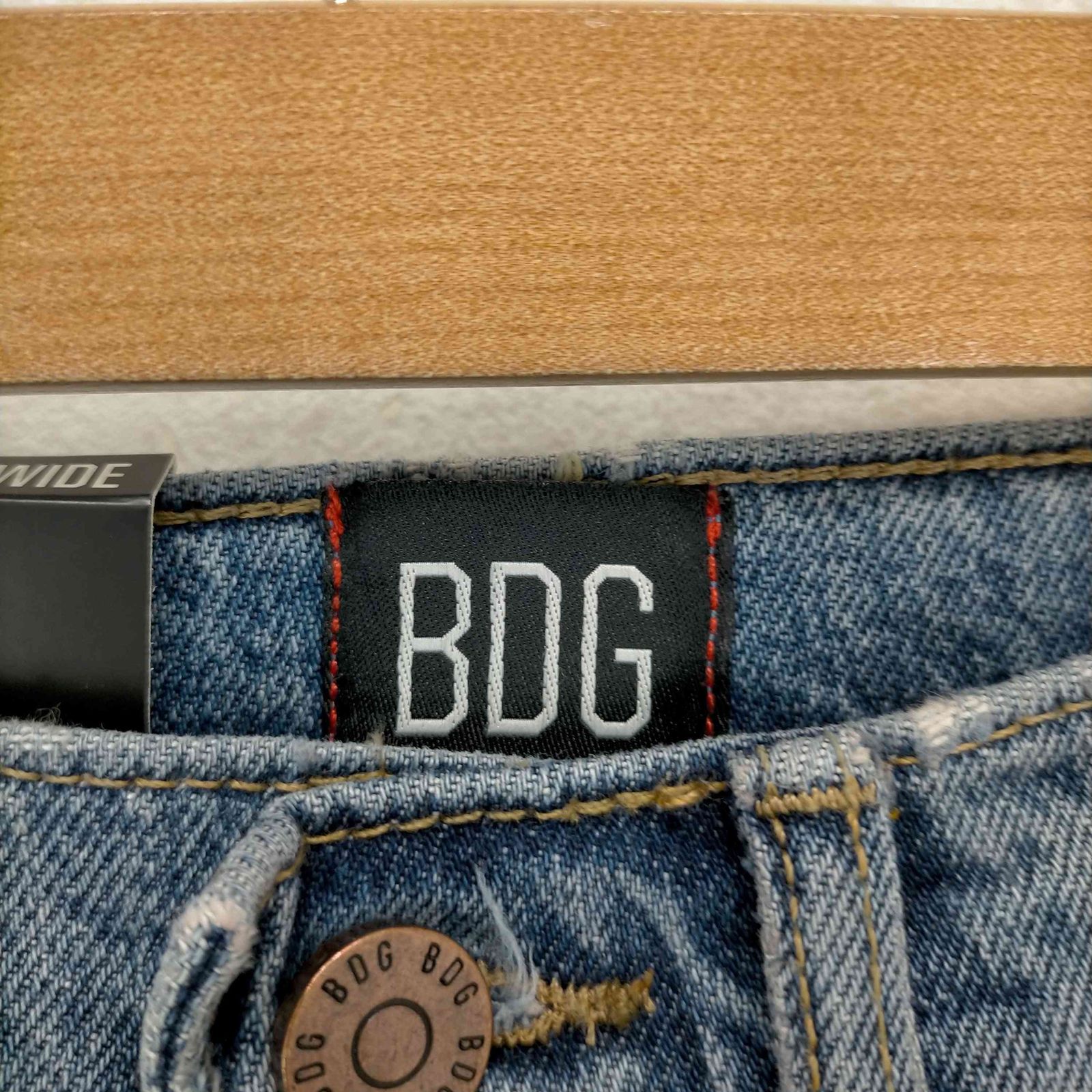 アーバンアウトフィッターズ BDG URBAN OUTFITTERS A-WIDE ハイ 