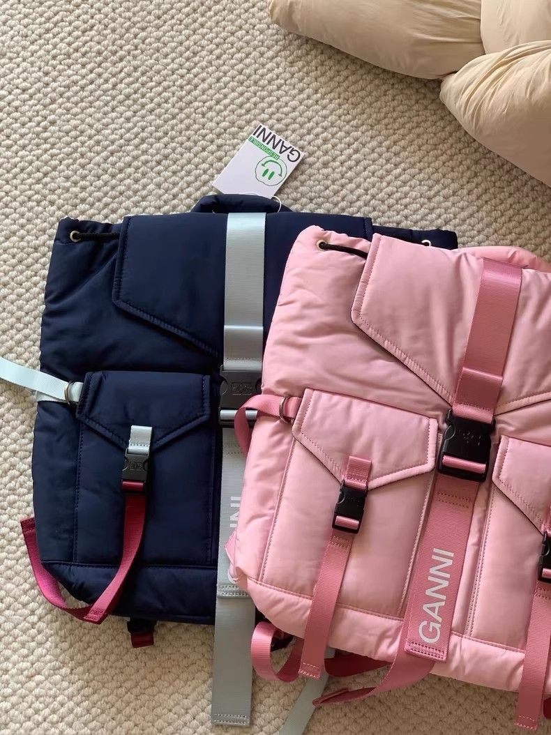 GANNI ガニー 男女兼用 リュックサック ピンク レディース