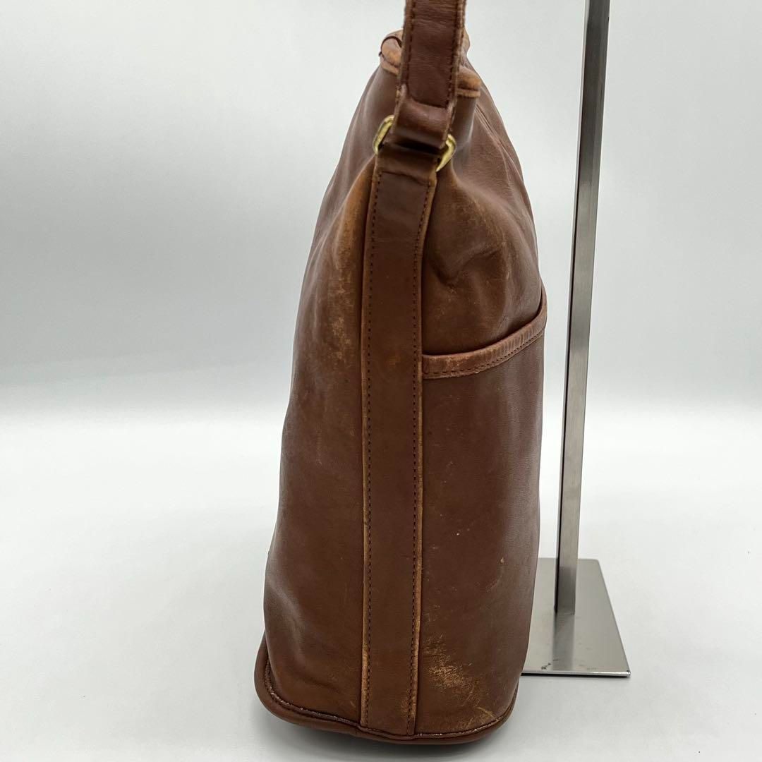 【良品】OLDCOACH ポシェット サコッシュ ショルダーバッグ バケツ型 良品】OLDCOACH ポシェット サコッシュ ショルダーバッグ バケツ