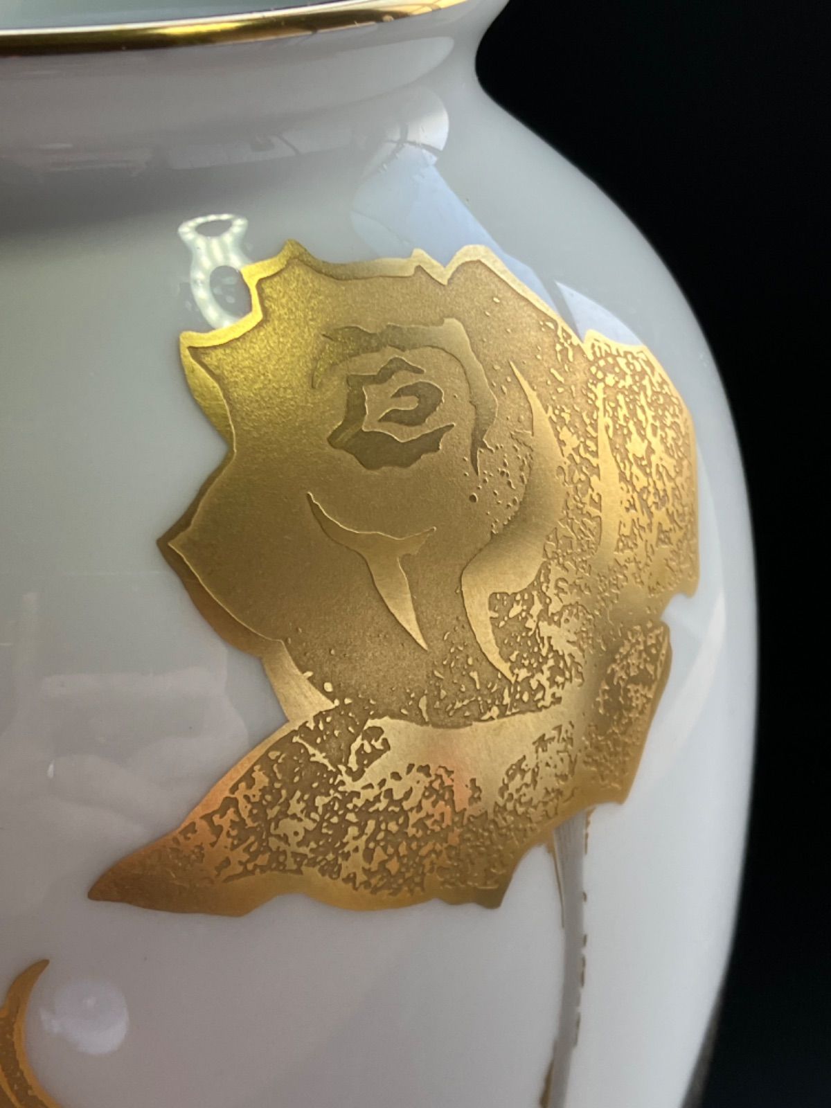 大倉陶園 花瓶 金蝕バラ フラワーベース 23cm