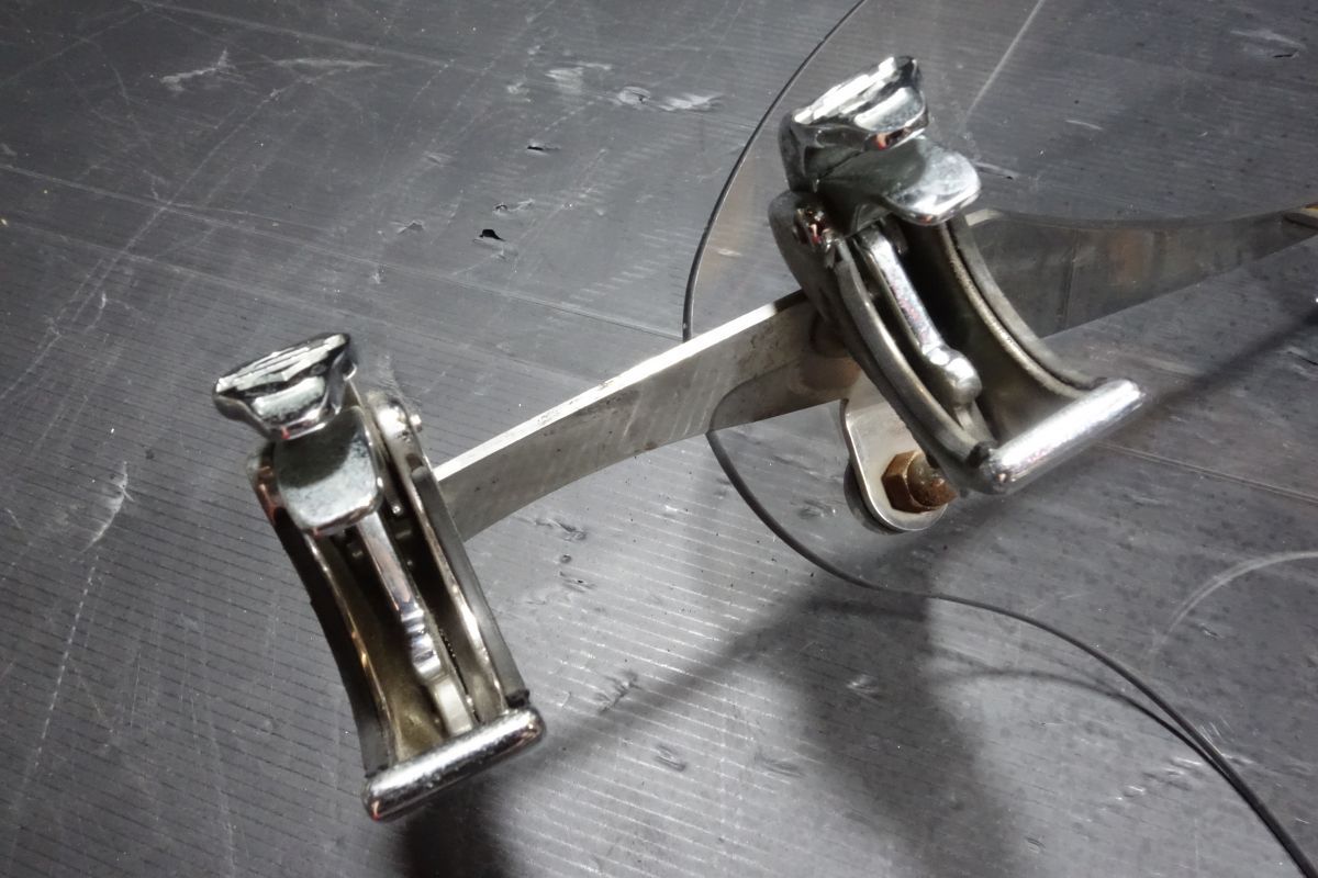 スクリーン バイザー シールド 風防 ウインド ハーレー 純正 XL883 スポーツスター R20250630 BRIGHTFACE_UK