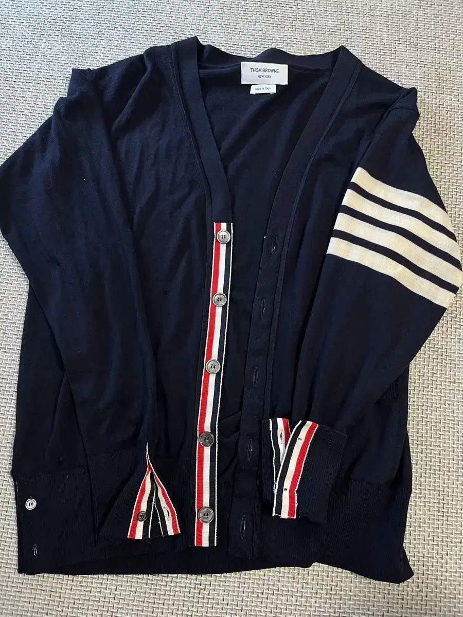正規品 Thom Browne(トム・ブラウン) メリノウール カーディガン