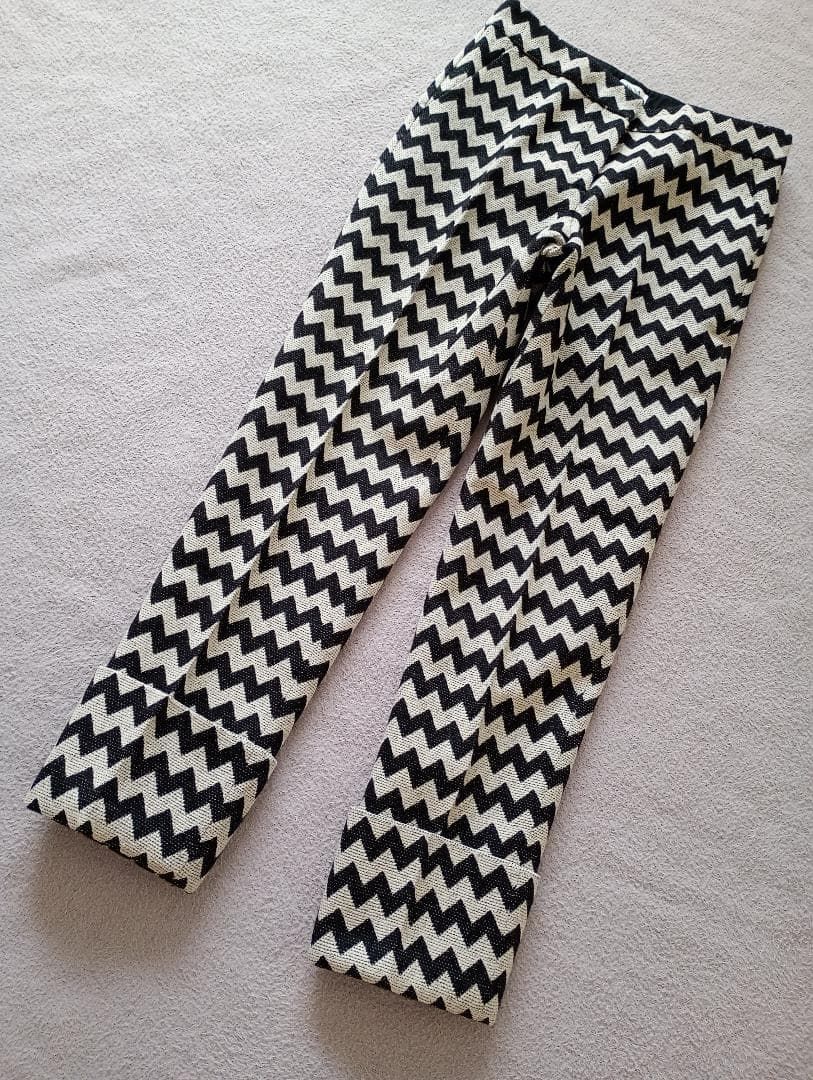 ISSA 総柄 ボトムス パンツ UK6