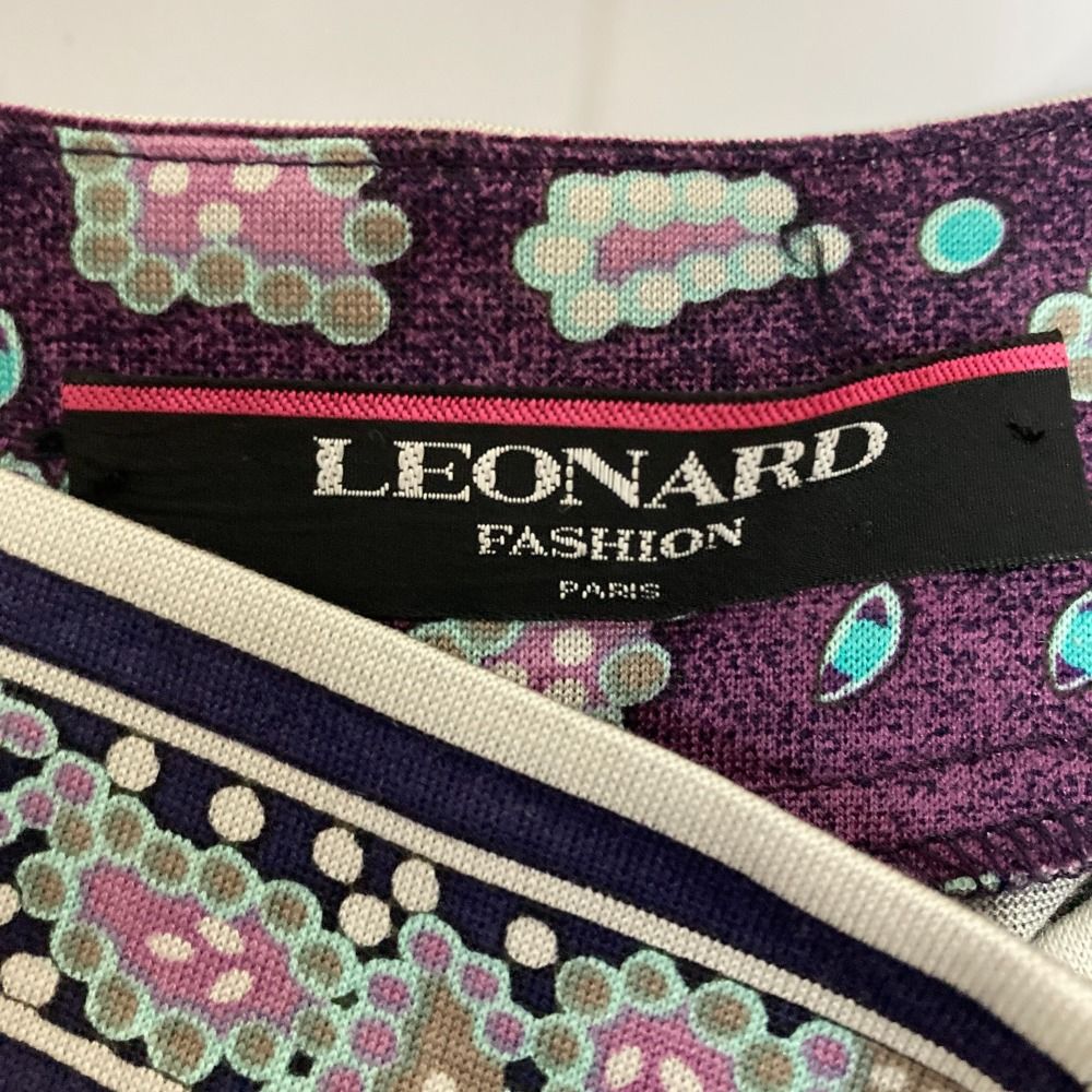 美品✨LEONARD レオナール 宝石柄Vネックカーディガン 紺×ターコイズ L 美品✨LEONARD レオナール 宝石柄Vネックカーディガン 紺