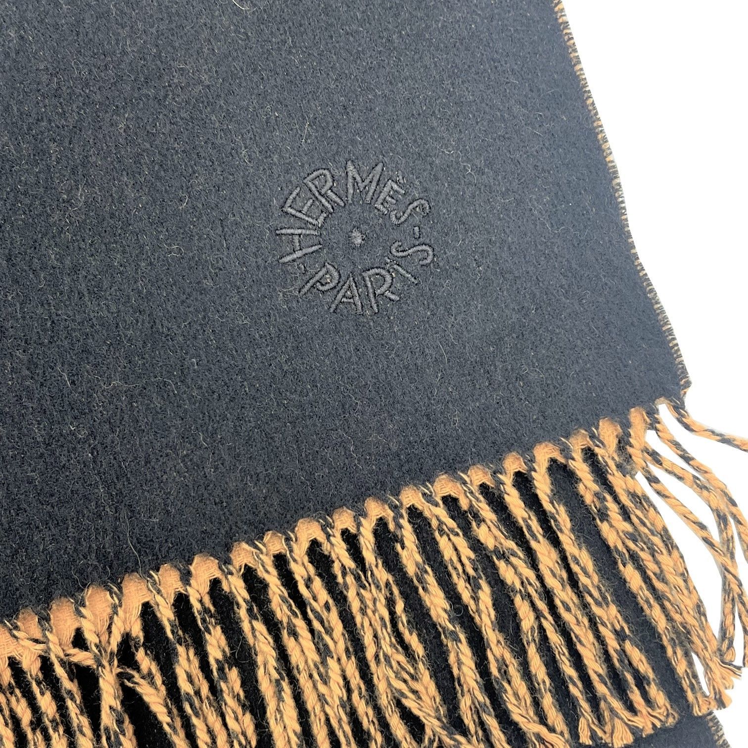 今季 HERMES エルメス 大判ストール ダブルフェイス ストール マフラー HERMES エルメス ショール ストール ダブルフェイス ロゴ刺繍