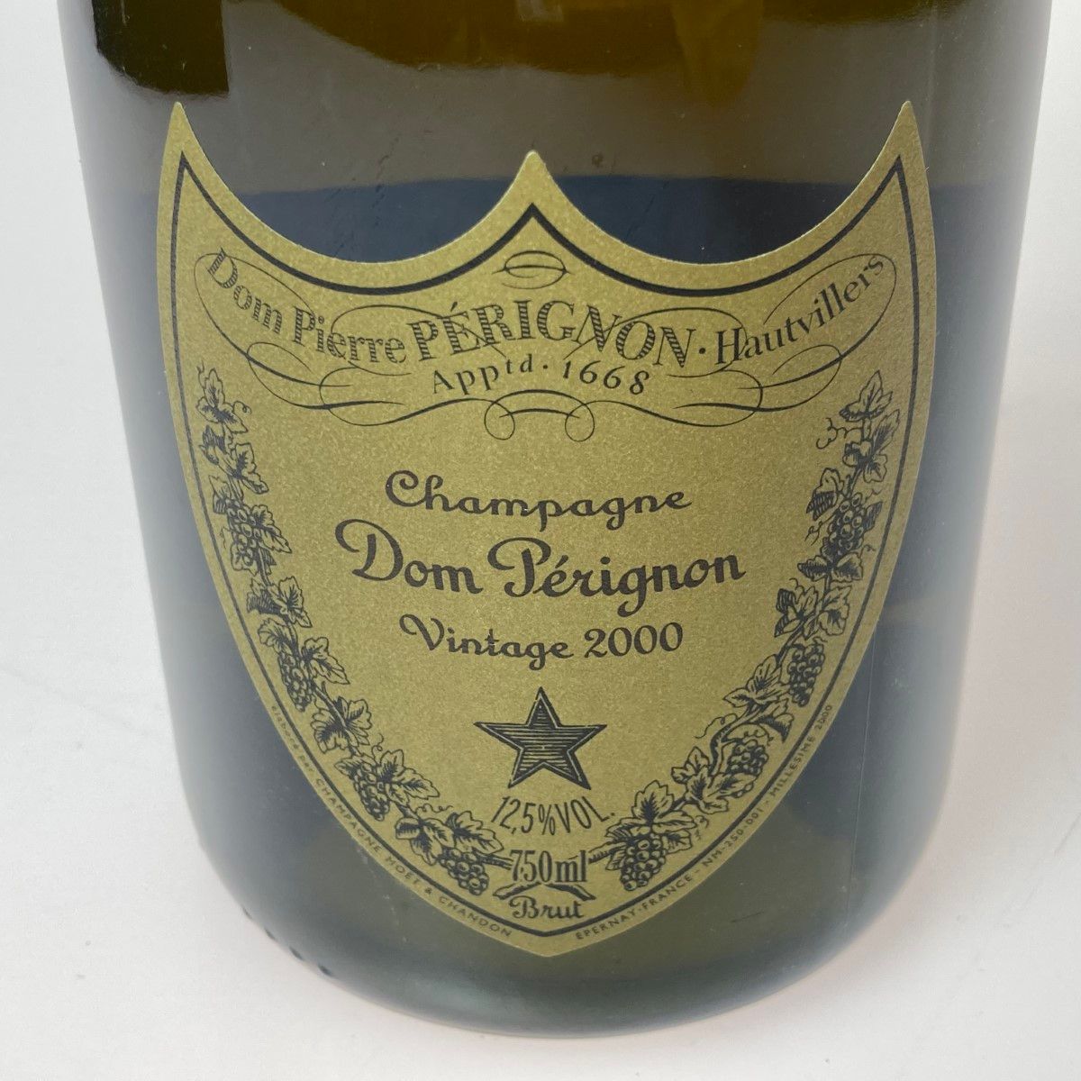 ドンペリニョン ヴィンテージ 2000 750ml 12.5度 箱付き 未開栓 ドンペリニョン ヴィンテージ 2000 750ml 12.5度 箱付き 未開栓