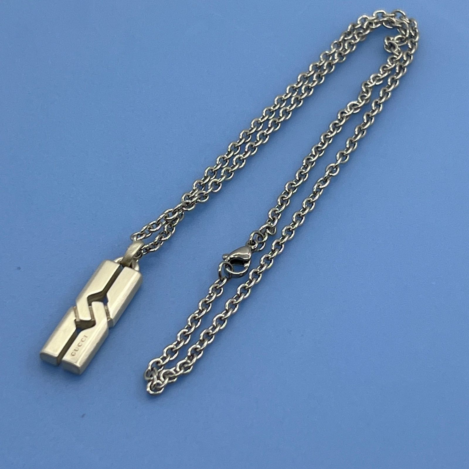 GUCCI インフィニティ ノット プレート トップ D2412084 GUCCI ノット インフィニティ プレート ネックレス 0357b - メルカリ