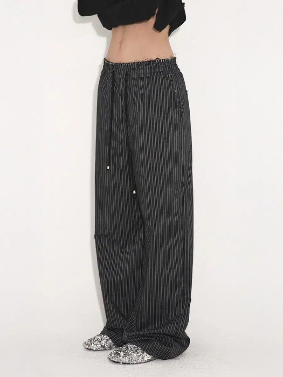 ポリシュエム FINAL EFFORTLESS PANTS BLACK