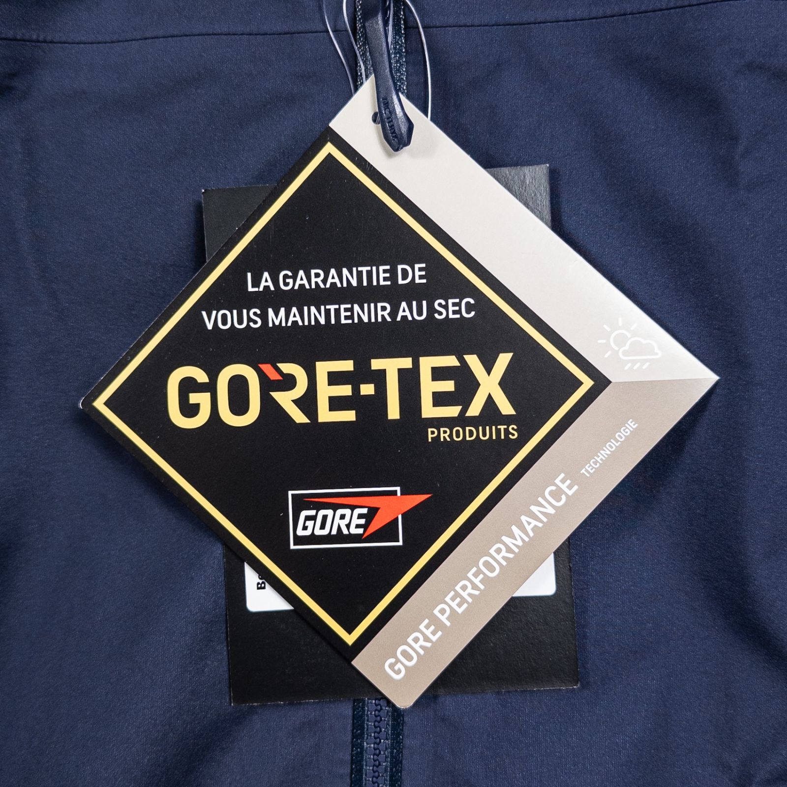 ウェア トップス