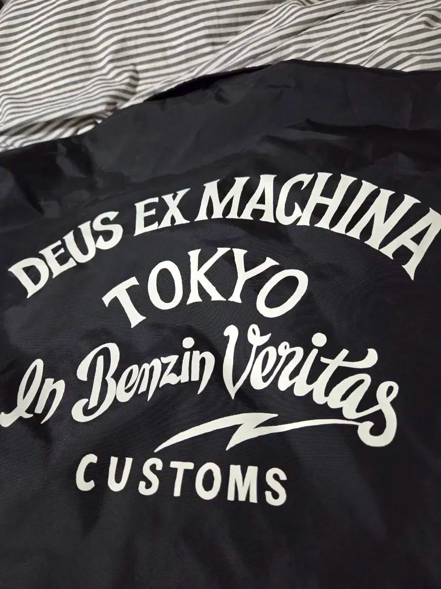 MACHINA