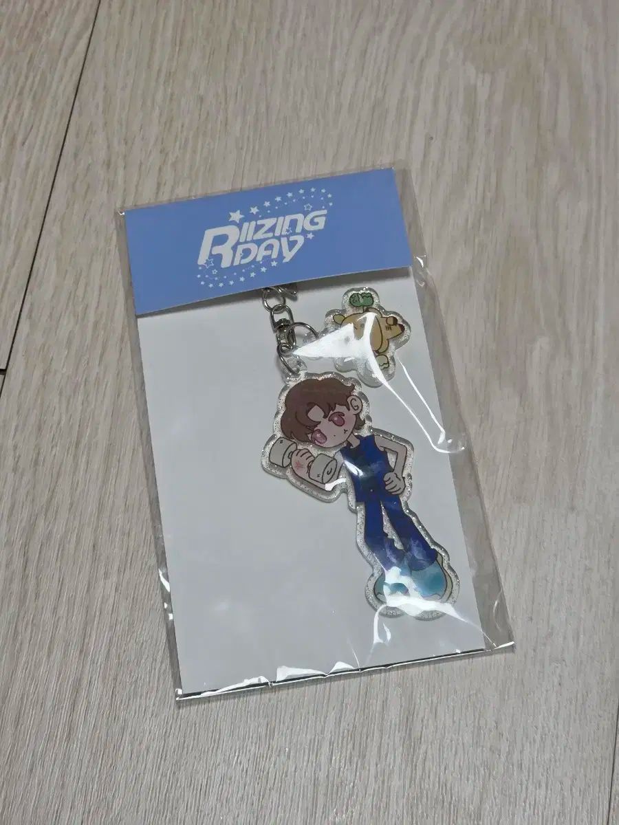 RIIZE RIIZING DAY アクリルキーリング ネームタグ ソンチャン RIIZE ソンチャン ネームタグ アクリルキーリング 公式グッズ