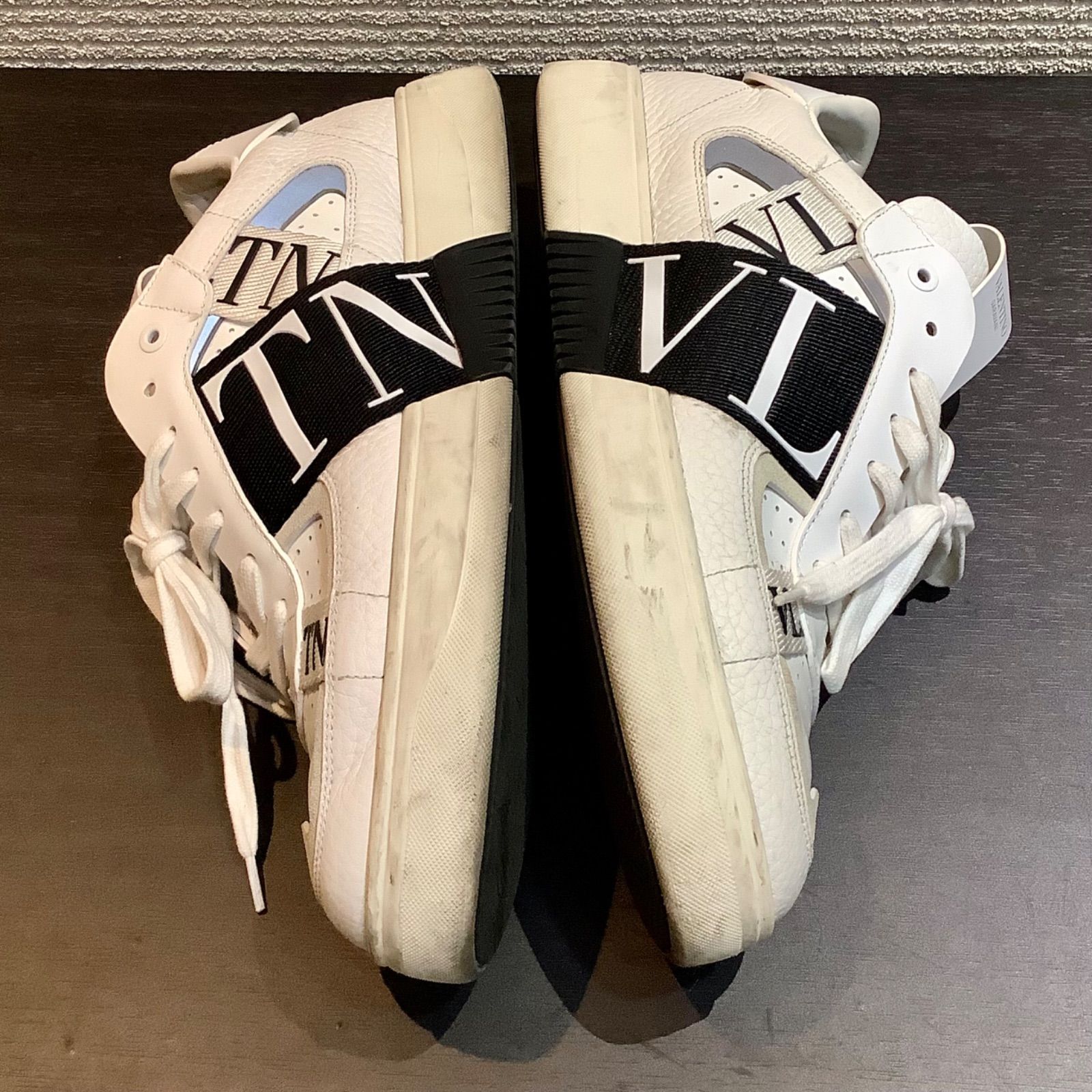 valentino garavani ヴァレンティノ 2025 FW】Valentino × VANS コラボレーション (ヴァレンティノ