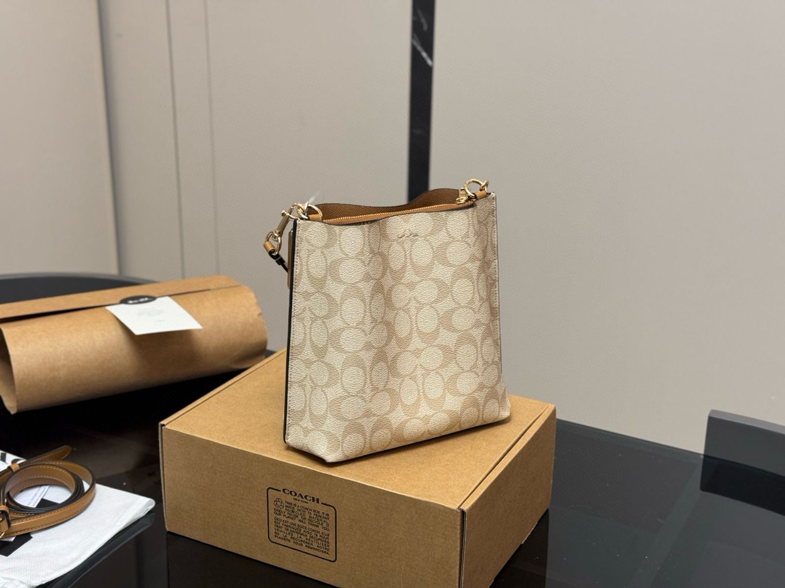 COACH モリー COACH OUTLET｜【公式】モリー トート バッグ | Rakuten Fashion