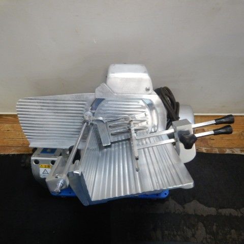 スーパーデラックス