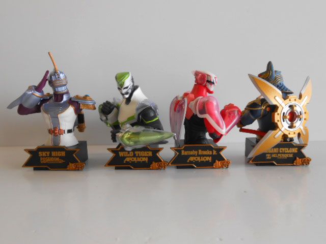♯iat30BJタイガー&amp;バニー レア入 4種 ♯iat30BJタイガー&バニーTIGER&BUNNY SWINGレア入14種 - メルカリ