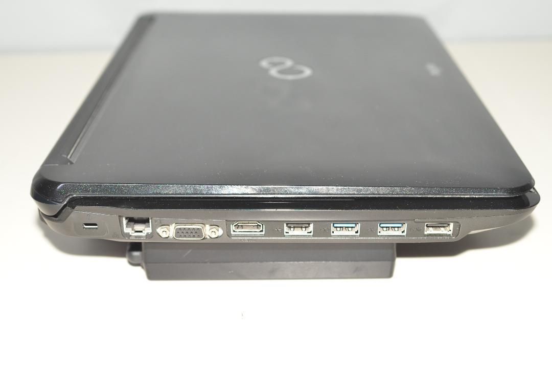 中古良品ノートパソコン Windows11+office 富士通 AH54/D 高性能 第二世代i3/15.6インチ/無線内蔵/メモリ4GB/HDD640GB/HDMI/DVDマルチ搭載 中古良品ノートパソコン Windows11+office 富士通 AH54/D 高性能 第二