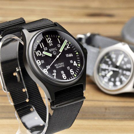 ミリタリーウォッチ G10 イギリス軍 オマージュ ブロードアロー 新品 送料無料】ドイツ製 MWC メンズ 腕時計 イギリス軍 G10 ブロード