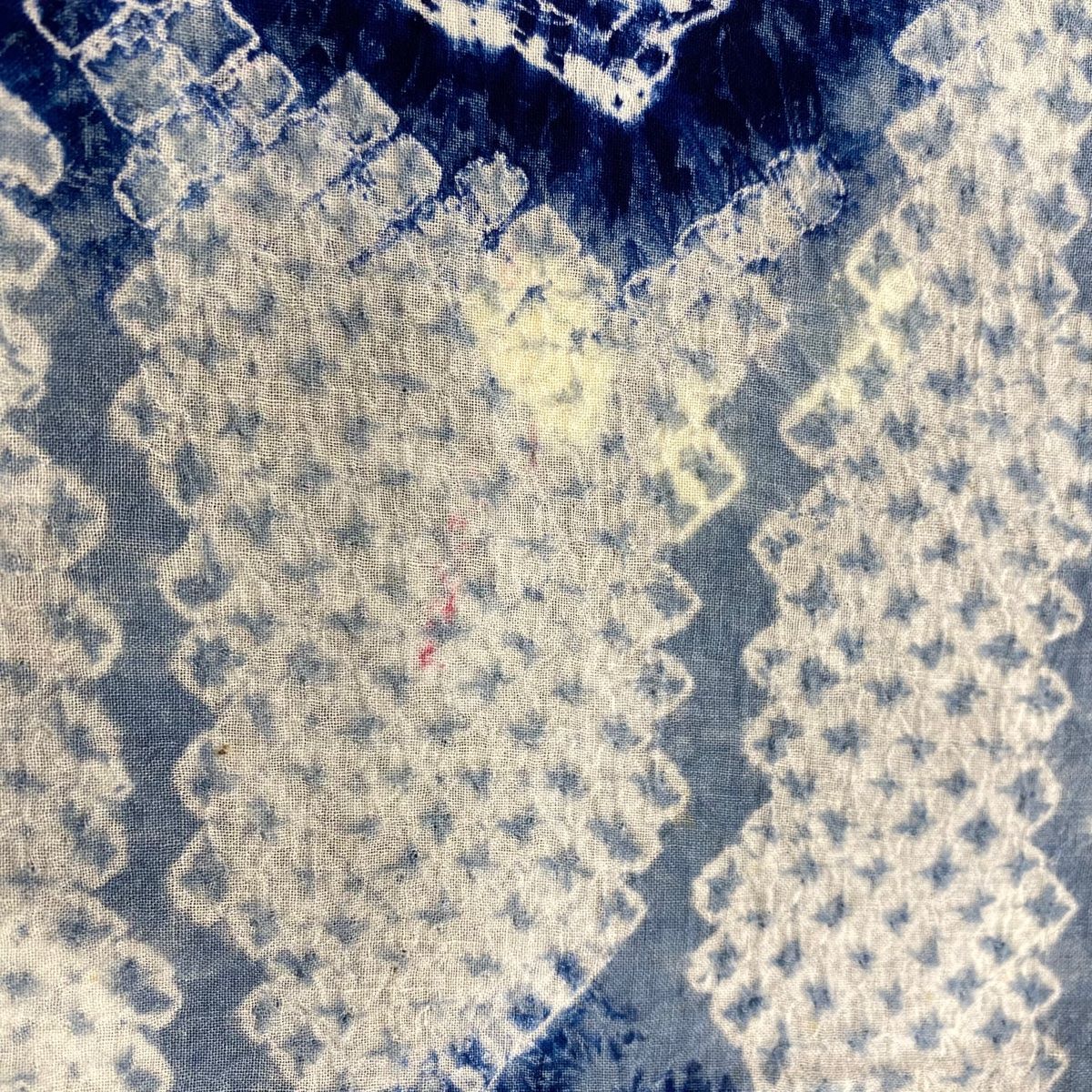 青灰色