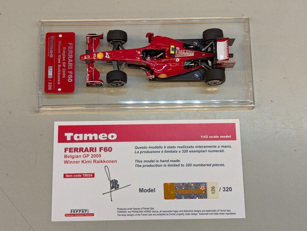 Ferrari F60 Kimi Räikkönen 1:43 2009 Hot wheels Racing Ferrari F60 1:43 Kimi Raikkonen F1