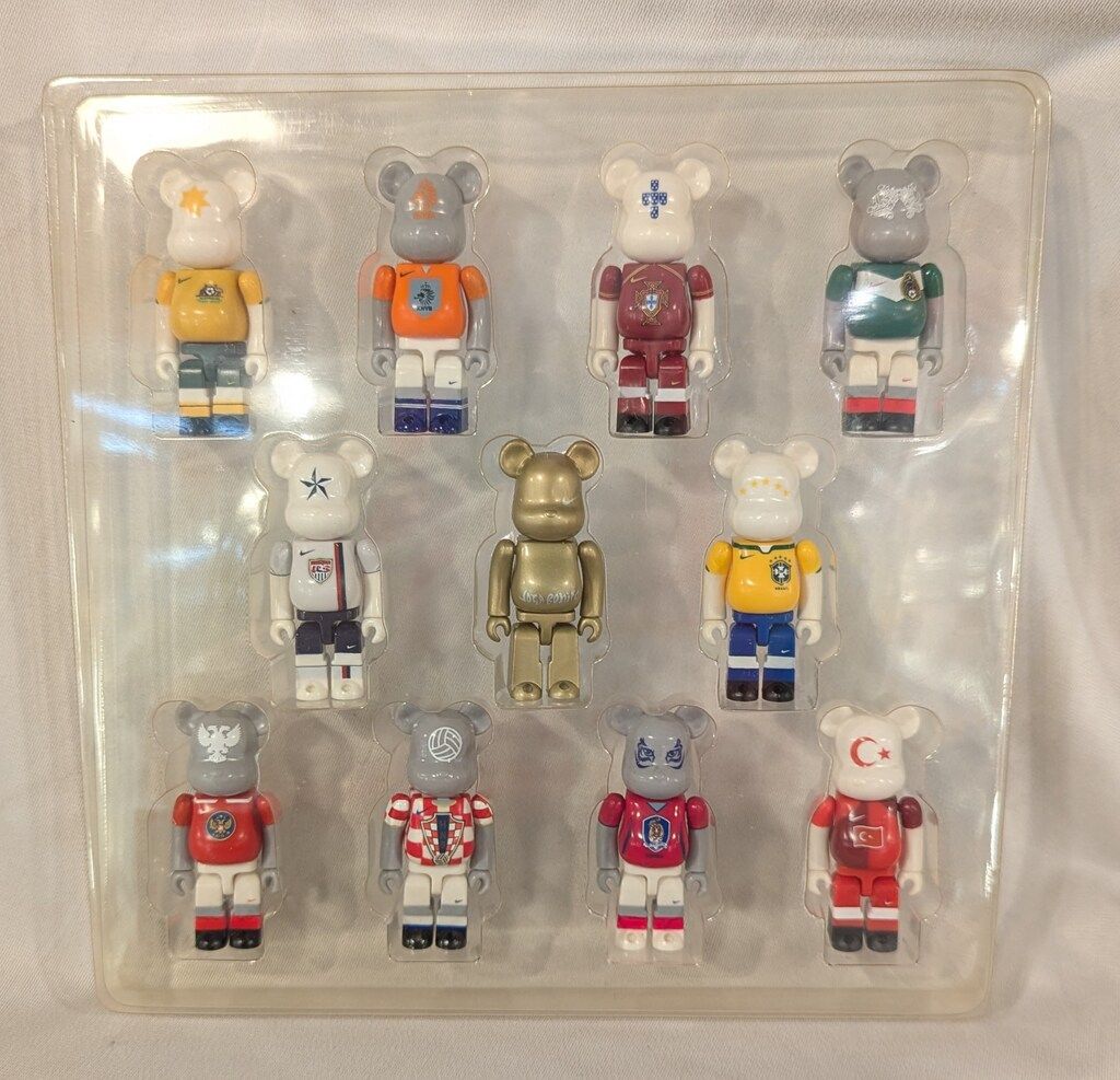趣味・スポーツ・実用 joga bonito MEDICOMTOY BE@RBRICK NIKE 趣味・スポーツ・実用 joga bonito MEDICOMTOY BE@RBRICK NIKE