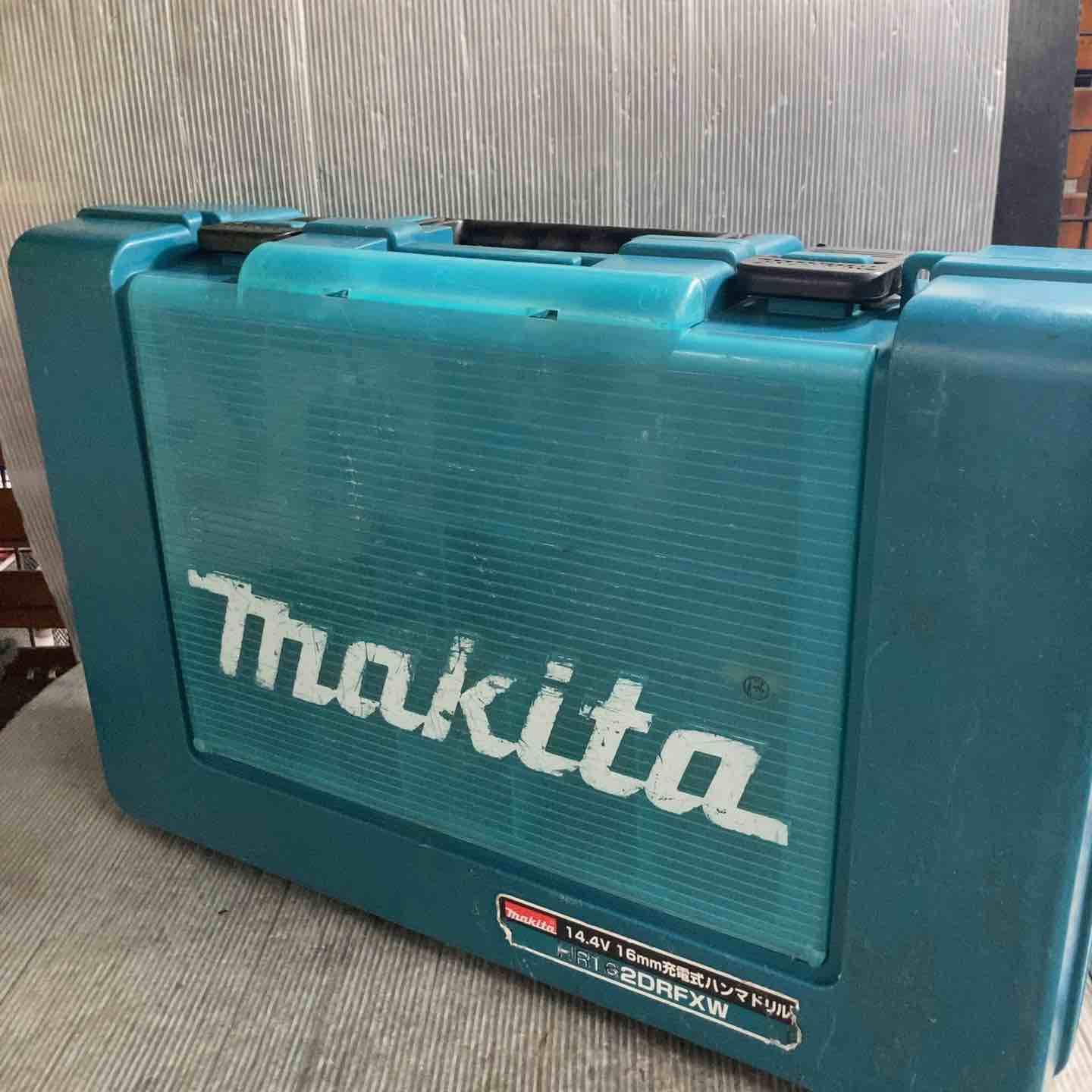 makita コードレスハンマドリル