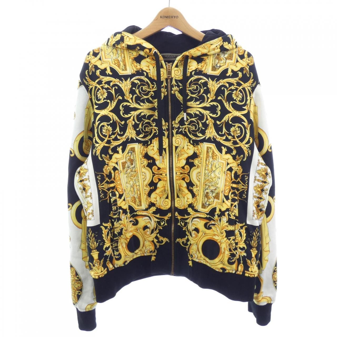 VERSACE 　パーカー　6A(116㎝) Versaceパーカー VERSACE パーカー 6A(116㎝) VERSACE パーカー 6A(116