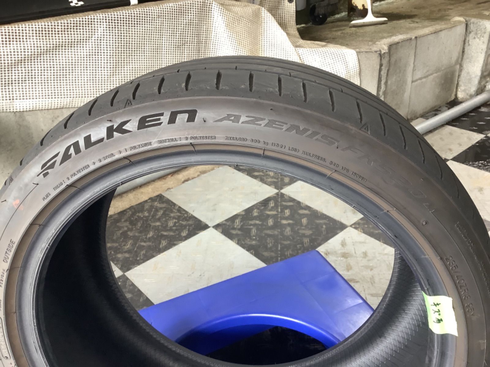 FALKEN AZENIS FK520L 225/50ZR18 4本　中古 FALKEN AZENIS FK520L 225/50ZR18 4本 中古 - メルカリ
