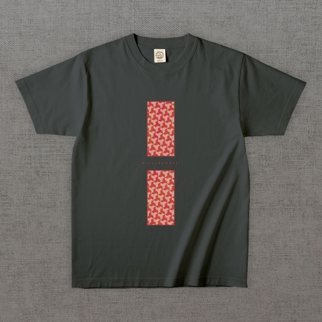 和柄Tシャツ　六手卍 -彩・角-