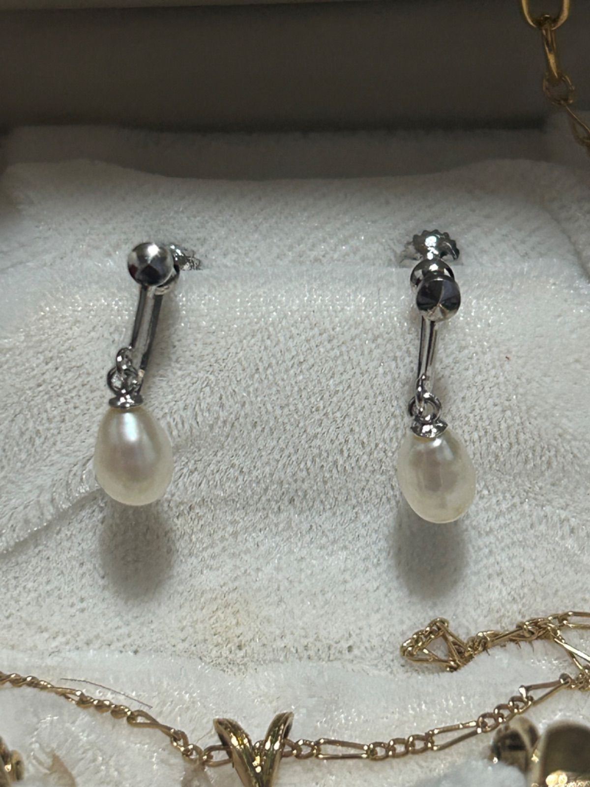 遺品整理 生前整理 アクセサリーまとめ売り 大量 ブローチ ネックレス