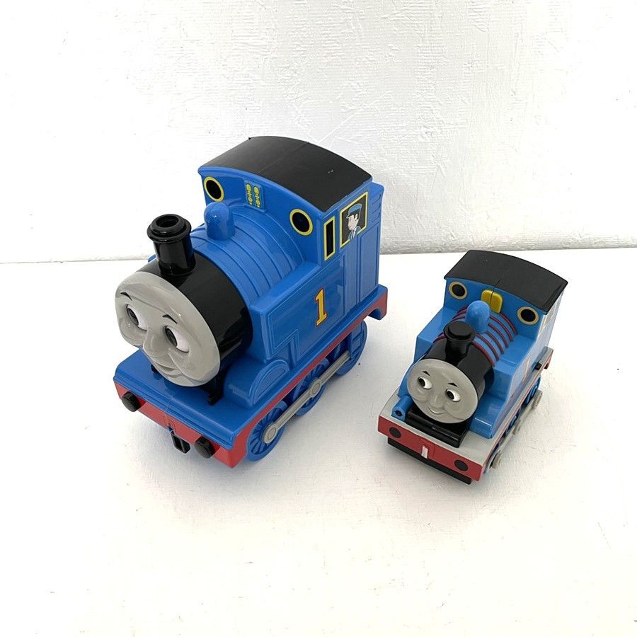 中古品】きかんしゃトーマスの小物入れ＆GO！GO！あっちこっち