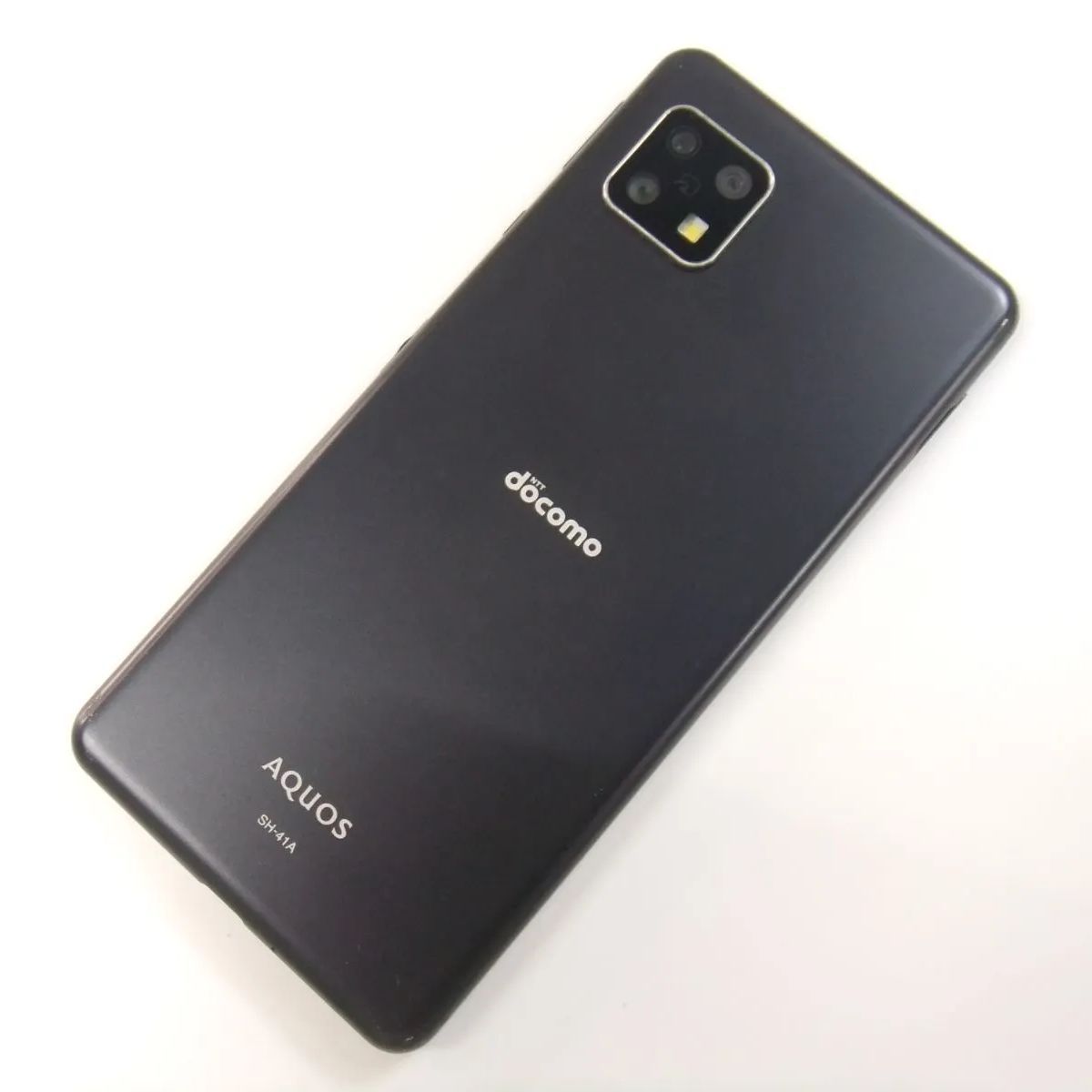 中古】 AQUOS sense4 SH-41A ブラック docomo SIMロック解除済 - メルカリ