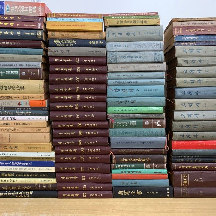 ■06)【同梱不可】回朝関係・韓国歴史学・儒教などのハングル文字本まとめ売り約110冊大量セット/宗教/朝鮮/経國大典/壬辰倭乱/古代/B □06)【同梱不可】回朝関係・韓国歴史学・儒教などのハングル