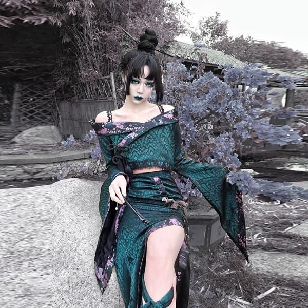 ハロウィン 仮装舞踏会 女性用 ゴシック暗黒 パンク風 振袖 歌姫 着物 2点上下セット パープル S M L コスチューム