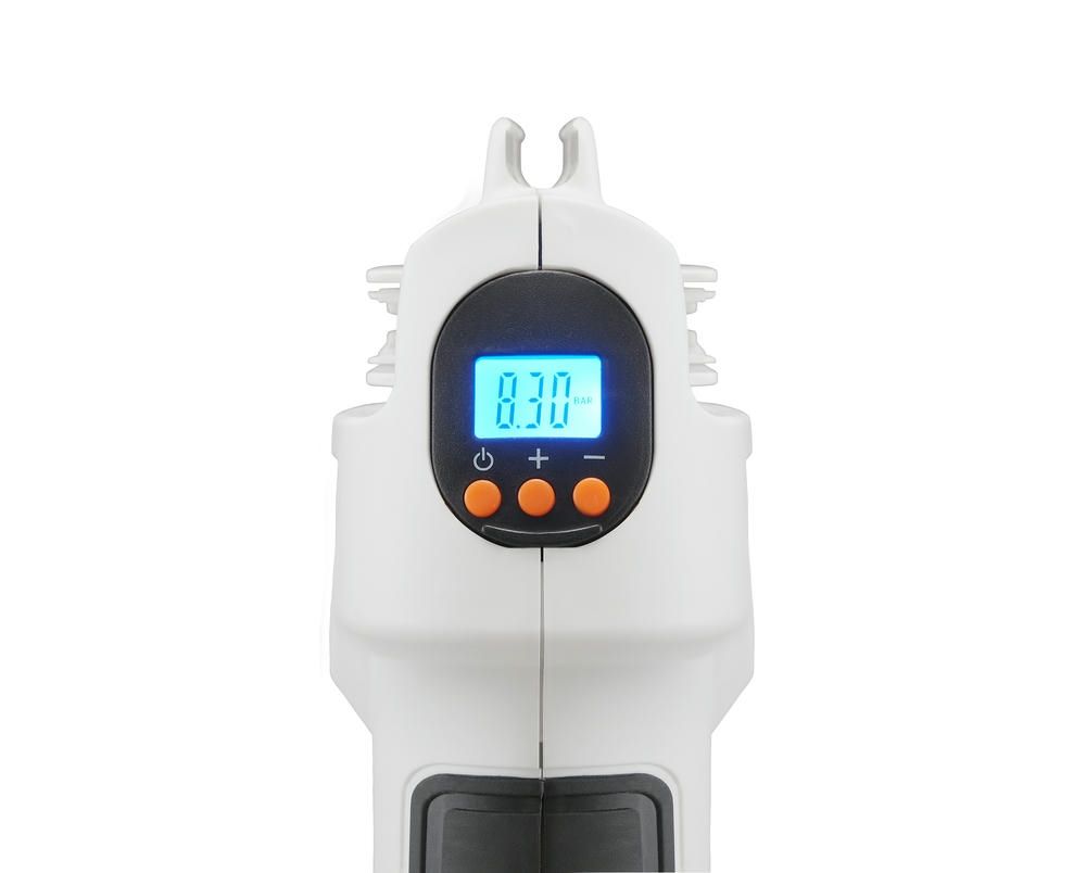 アイリスオーヤマ 共通バッテリーシリーズ 電動空気入れ コードレス 自転車 自動車タイヤ可 バッテリー付属 10.8V 空気圧測定機能付 オートストップ機能付 ホワイト IRIS OHYAMA JAC10