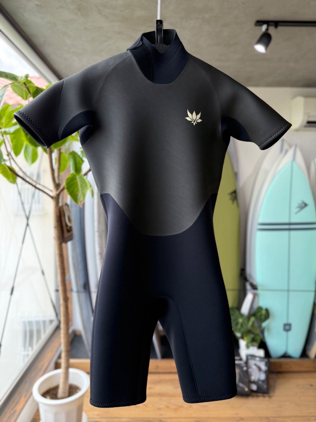 ♥ サーフィン ウエットスーツ ラバー スプリング バックジップ SSモデル AXXE AXXEClassic アックスクラシック MEN ML 2mm 日本製