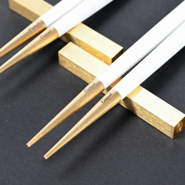 クチポール GOA ゴア ホワイト ゴールド 2膳セット 箸 箸置き 夫婦箸 チョップスティック 22 cm 洋食器